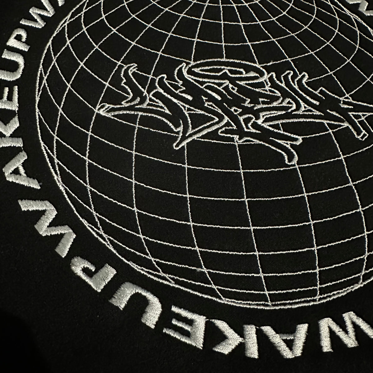 *NEW* WAKEUP CREWNECK